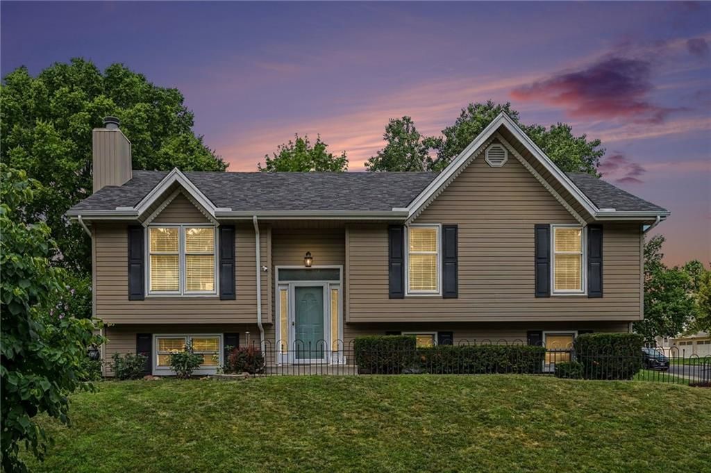 8626 N Wayland Avenue, Kansas City, MO 64153