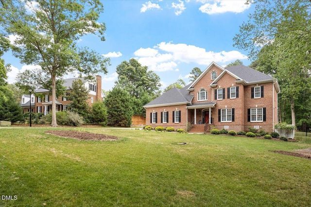 10108 Clairbourne Place, Raleigh, NC 27615