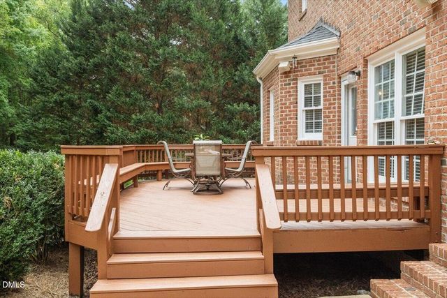 10108 Clairbourne Place, Raleigh, NC 27615