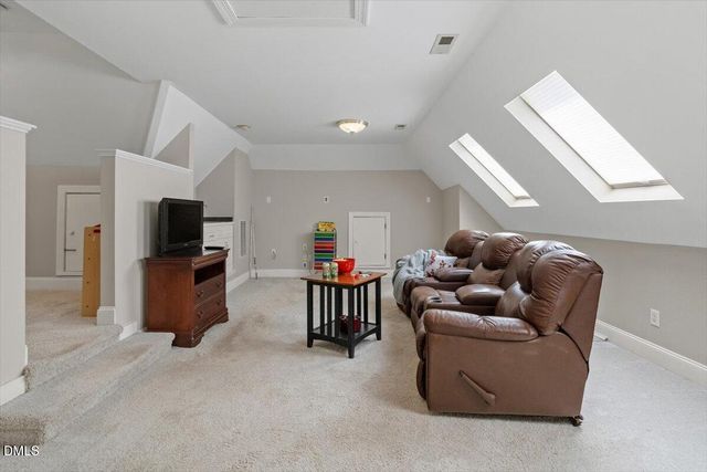 10108 Clairbourne Place, Raleigh, NC 27615