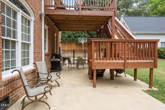 10108 Clairbourne Place, Raleigh, NC 27615
