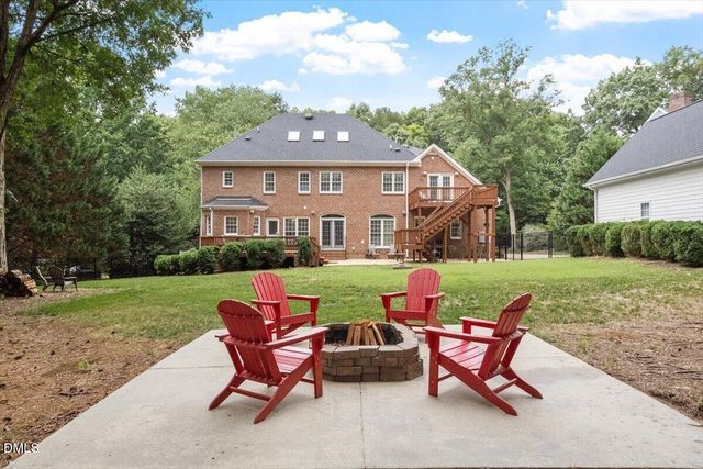 10108 Clairbourne Place, Raleigh, NC 27615