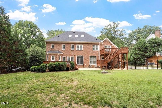 10108 Clairbourne Place, Raleigh, NC 27615