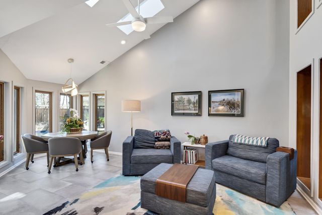 1794 HUNTERS HILL CV, Germantown, TN 38138