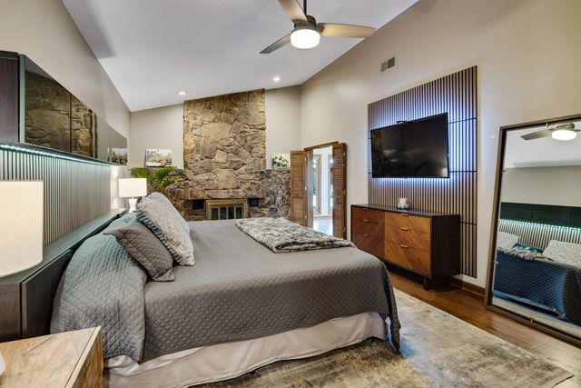 1794 HUNTERS HILL CV, Germantown, TN 38138