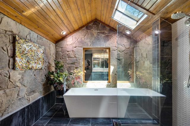 1794 HUNTERS HILL CV, Germantown, TN 38138