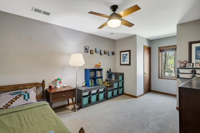 1794 HUNTERS HILL CV, Germantown, TN 38138