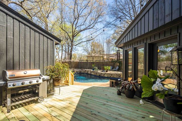 1794 HUNTERS HILL CV, Germantown, TN 38138