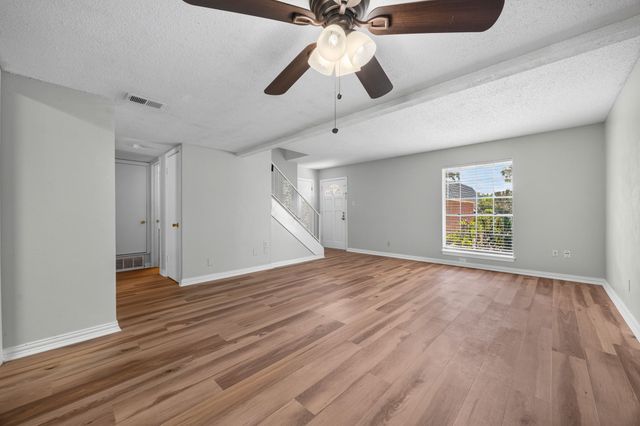 2019 Fleur De Lis Court, Arlington, TX 76012