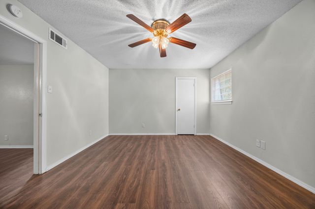 2019 Fleur De Lis Court, Arlington, TX 76012