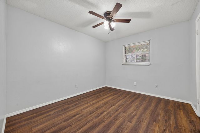 2019 Fleur De Lis Court, Arlington, TX 76012