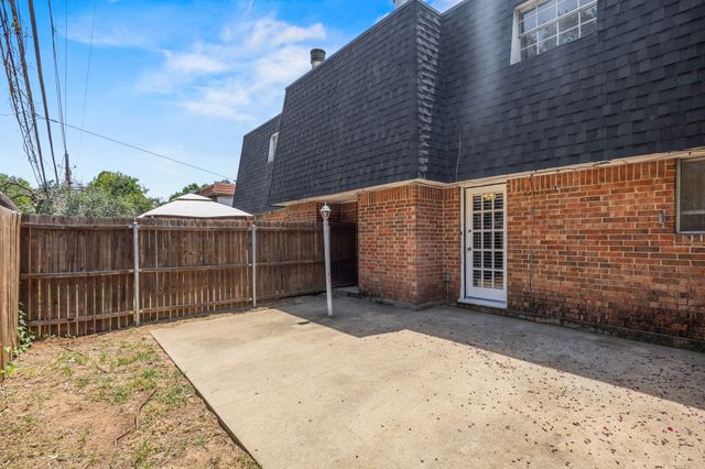 2019 Fleur De Lis Court, Arlington, TX 76012