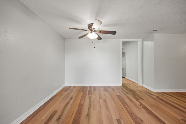 2019 Fleur De Lis Court, Arlington, TX 76012