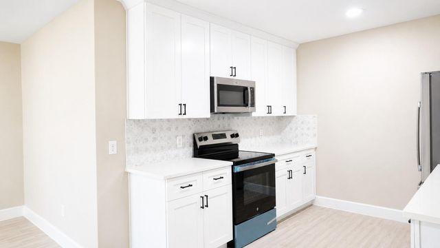 1206 Pinewood Lane, Pasadena, TX 77502