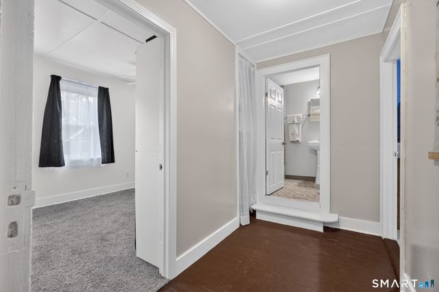 27 School Street, Branford, CT 06405