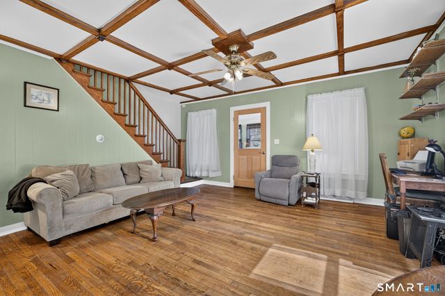 27 School Street, Branford, CT 06405
