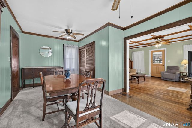 27 School Street, Branford, CT 06405