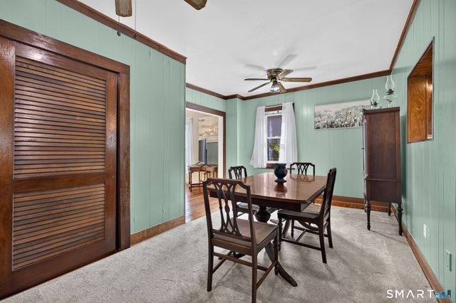 27 School Street, Branford, CT 06405