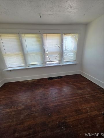 274 Dewey Avenue, Buffalo, NY 14214