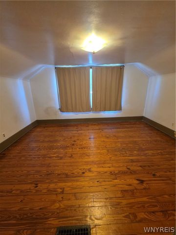 274 Dewey Avenue, Buffalo, NY 14214