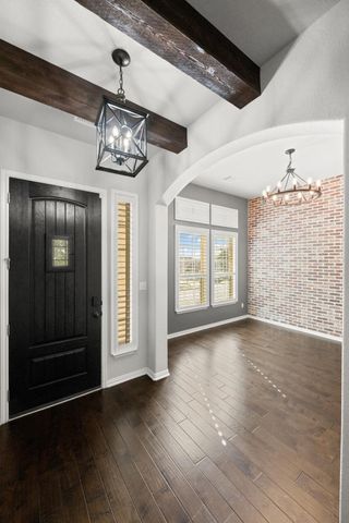 865 Catalina LN, Austin, TX 78737