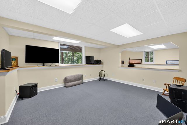68 High Street, Portland, CT 06480