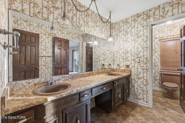 8805 Prairie Schooner Circle, Soddy Daisy, TN 37379