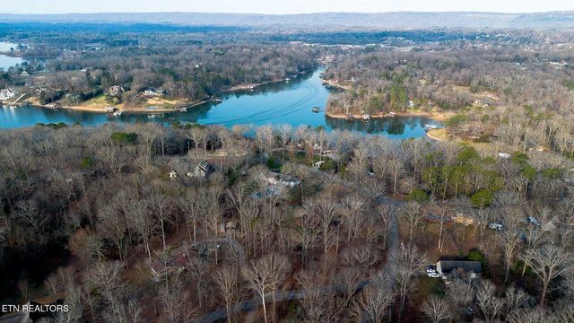 8805 Prairie Schooner Circle, Soddy Daisy, TN 37379