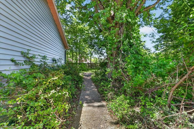703 E Osterhout Avenue, Portage, MI 49002