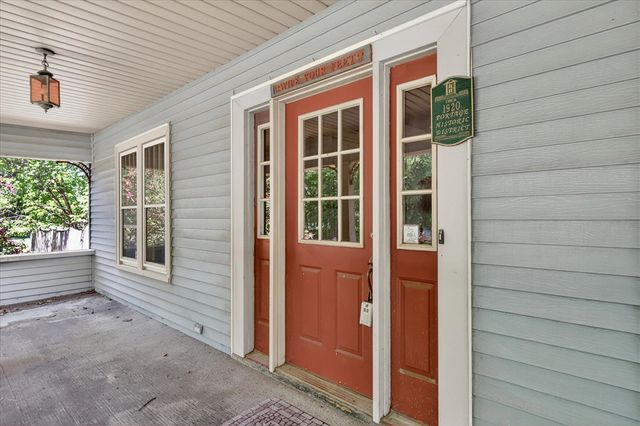 703 E Osterhout Avenue, Portage, MI 49002