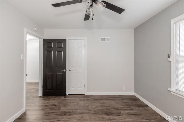 3651 Hilleman Avenue, St John, MO 63114