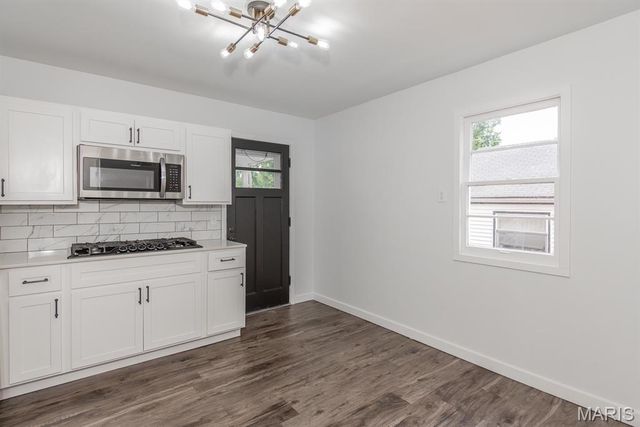 3651 Hilleman Avenue, St John, MO 63114