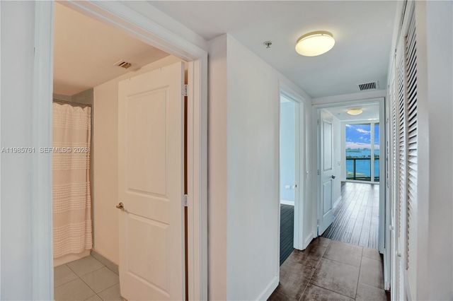 480 NE 30th St 1007, Miami, FL 33137