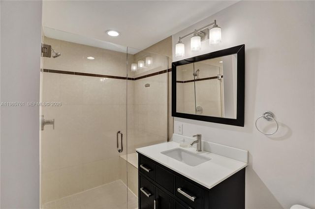 480 NE 30th St 1007, Miami, FL 33137