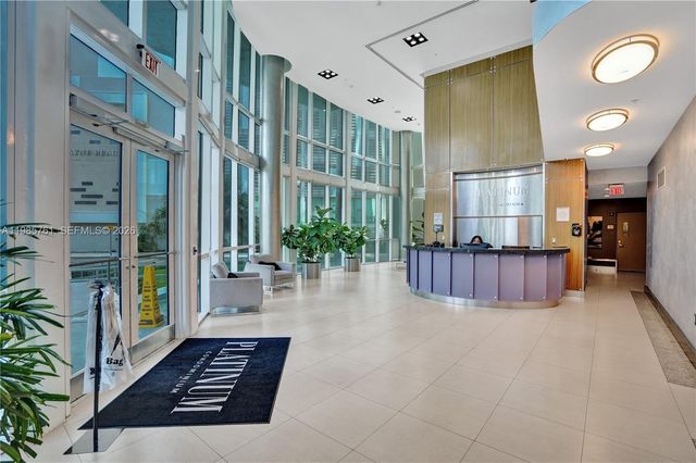 480 NE 30th St 1007, Miami, FL 33137