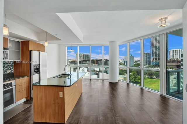 480 NE 30th St 1007, Miami, FL 33137