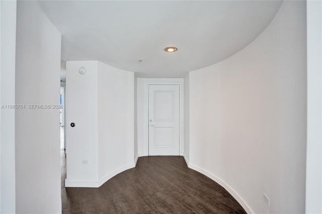 480 NE 30th St 1007, Miami, FL 33137