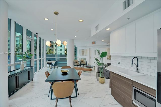 480 NE 30th St 1007, Miami, FL 33137