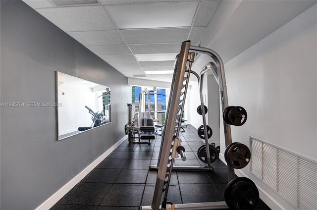 480 NE 30th St 1007, Miami, FL 33137