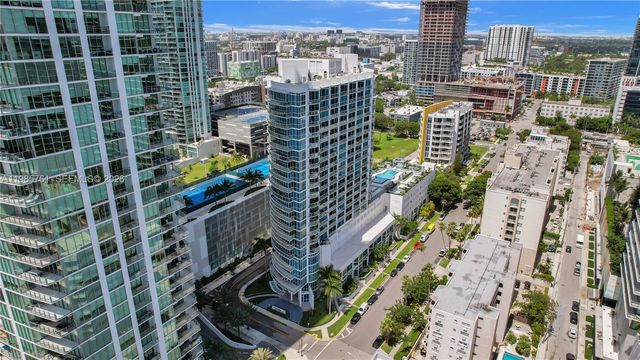 480 NE 30th St 1007, Miami, FL 33137