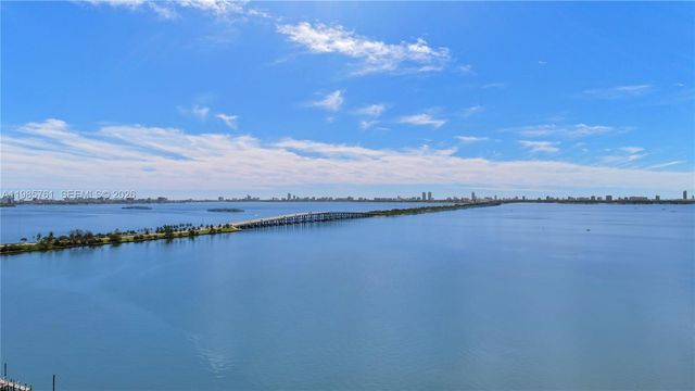 480 NE 30th St 1007, Miami, FL 33137