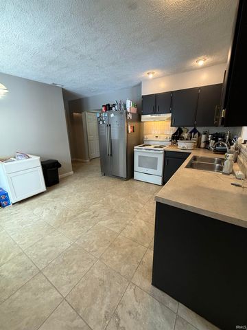 6492 W Olson Road, Rochester, IN 46975