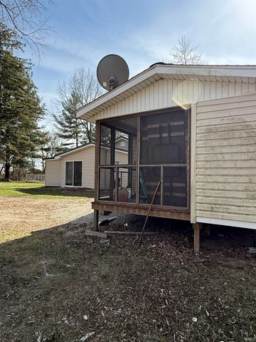 6492 W Olson Road, Rochester, IN 46975