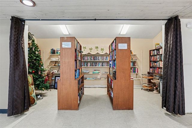 28310 TANGLEWOOD DRIVE, Wesley Chapel, FL 33543