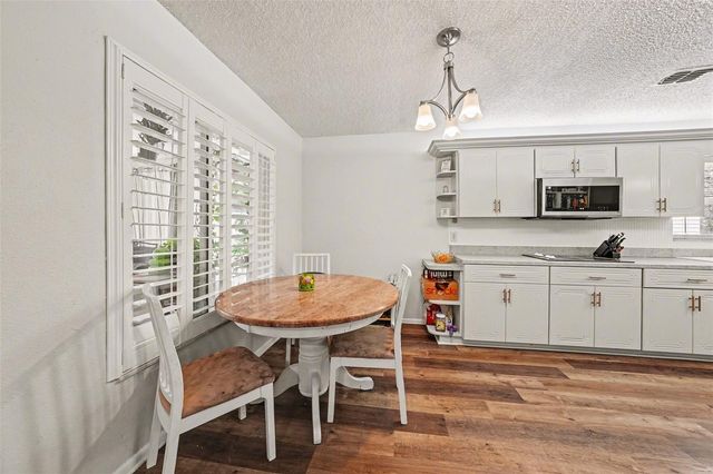 28310 TANGLEWOOD DRIVE, Wesley Chapel, FL 33543