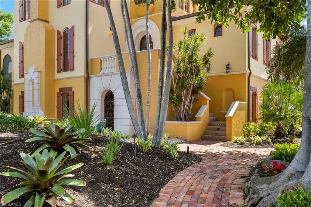 15161 Wiles DR, CAPTIVA, FL 33924 — photo 5