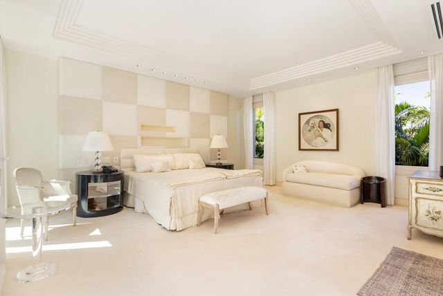 349 Chilean Avenue, Palm Beach, FL 33480