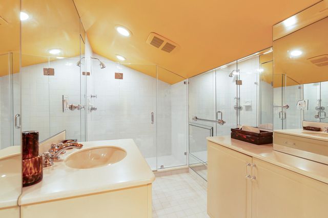 349 Chilean Avenue, Palm Beach, FL 33480