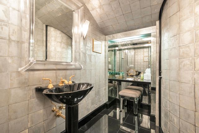 349 Chilean Avenue, Palm Beach, FL 33480