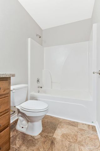 5441 Pescara Dr, Pace, FL 32571